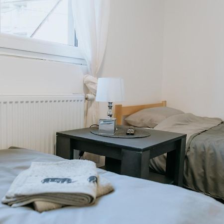 Rent A Room Aleksic วาลเยโว ภายนอก รูปภาพ