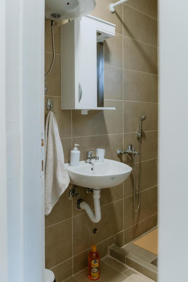 Rent A Room Aleksic วาลเยโว ภายนอก รูปภาพ
